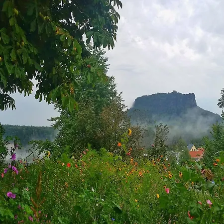 Garden Stay, Cleaning Included