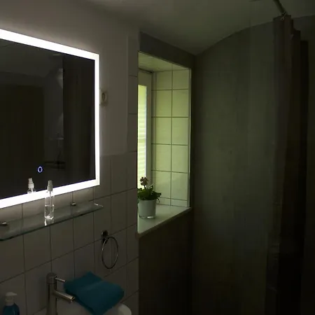 Apartment Garden Stay, Cleaning Included *